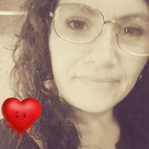Meet your Posher, Maricela
